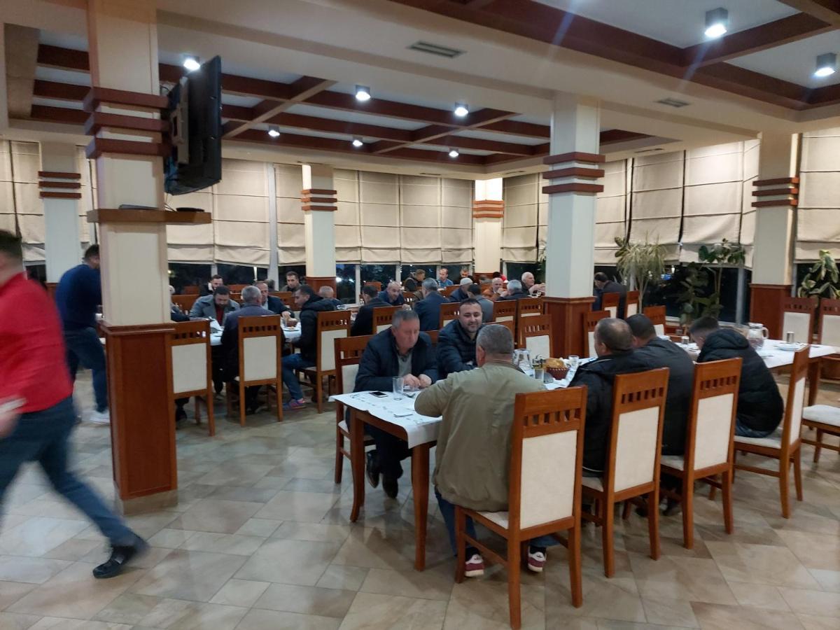 Hotel Piazza Peshkopi Екстериор снимка