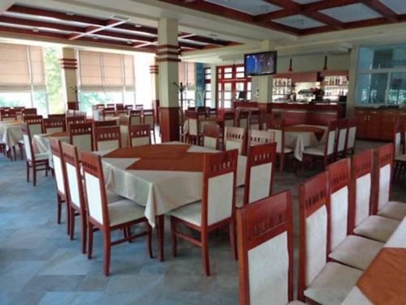 Hotel Piazza Peshkopi Екстериор снимка