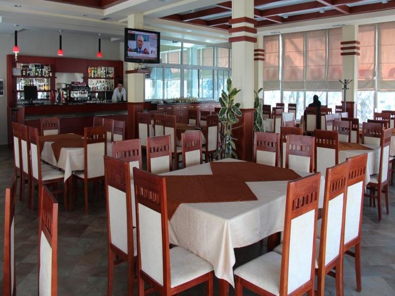 Hotel Piazza Peshkopi Екстериор снимка