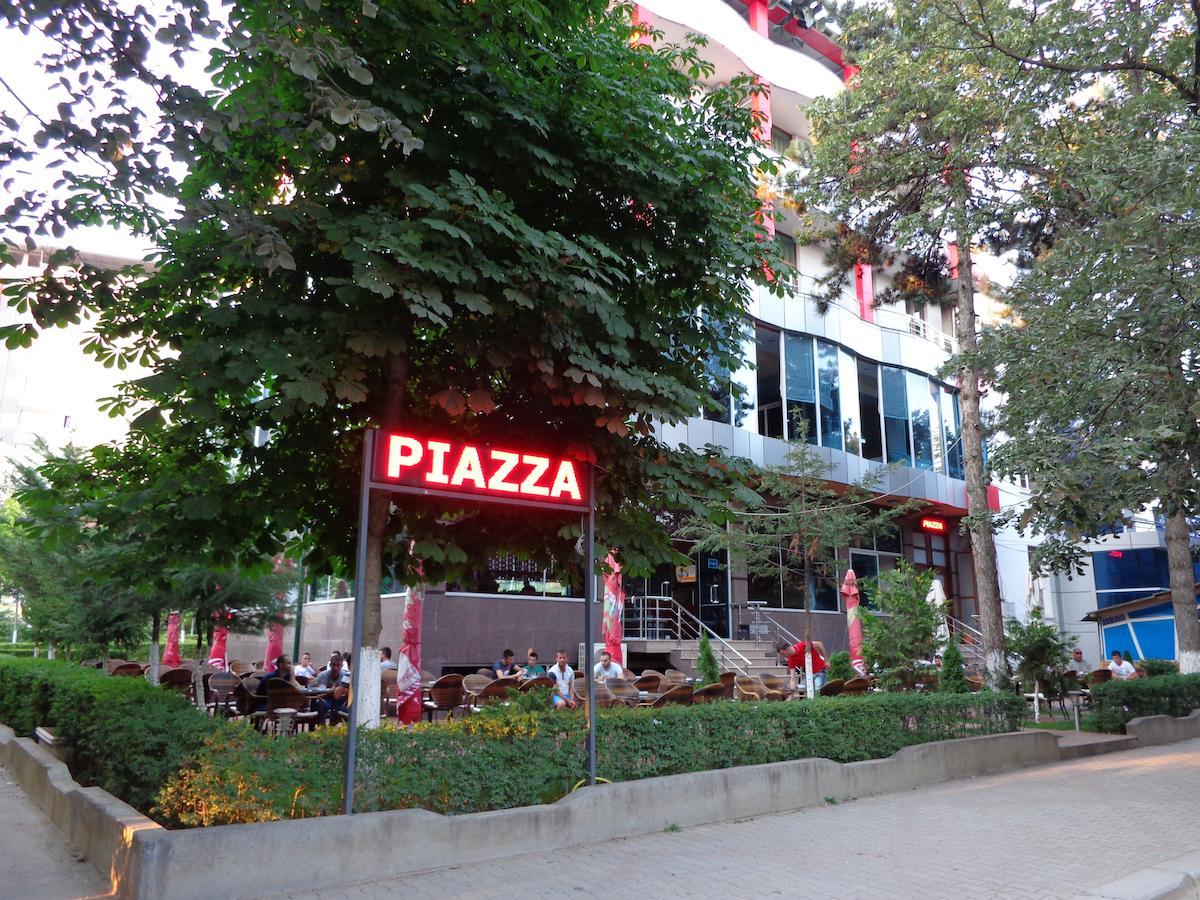 Hotel Piazza Peshkopi Екстериор снимка