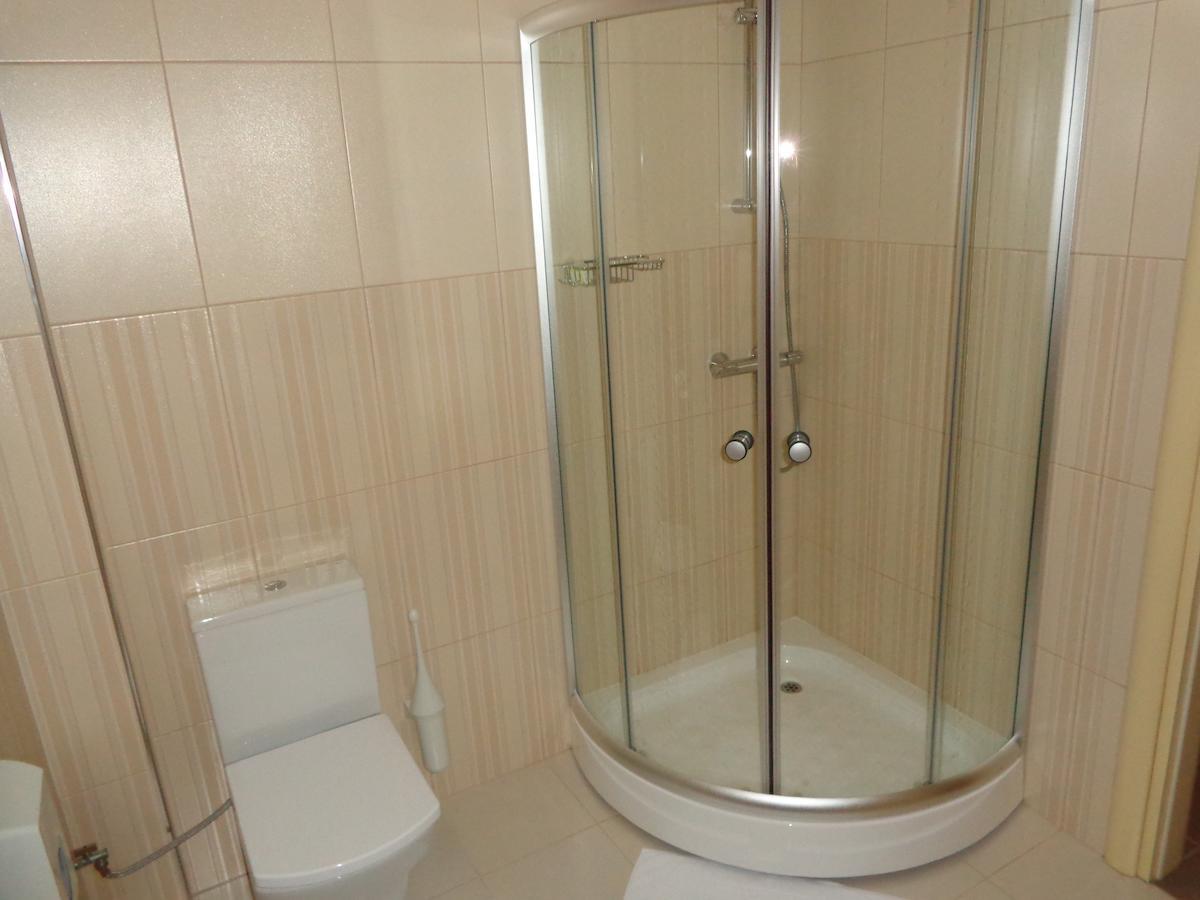 Hotel Piazza Peshkopi Стая снимка