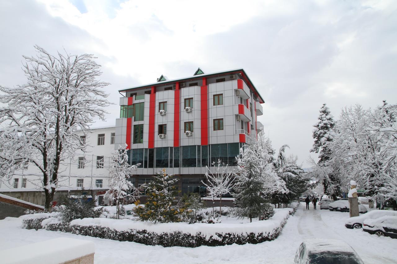 Hotel Piazza Peshkopi Екстериор снимка